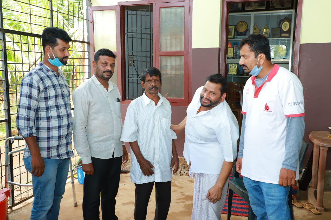 രാജുവിന് കാഴ്ചയായി NMPC Trust